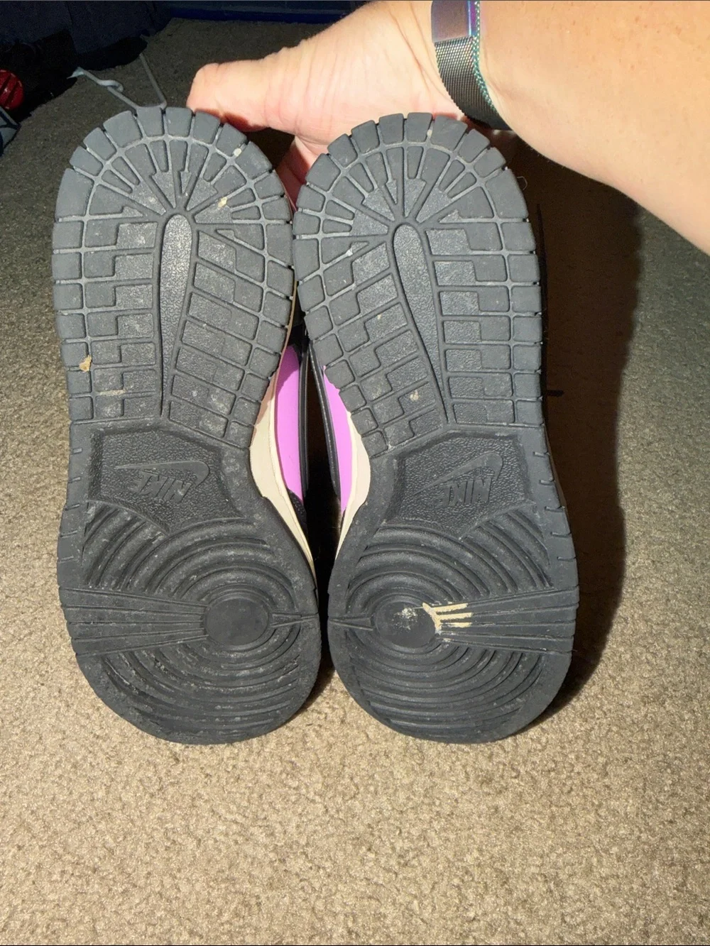 Nike Women’s Low-Top Sneakers — size 7.5